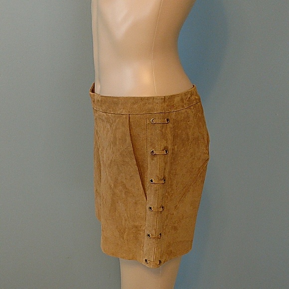 Willow and Clay Suede Shorts - Picture 5 of 6